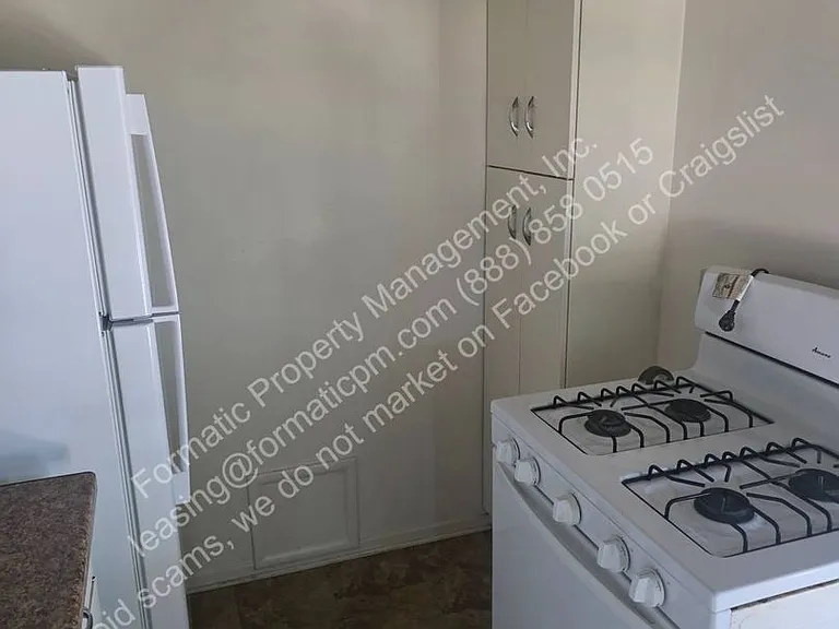 14307 S Norwalk Blvd — Photo 6