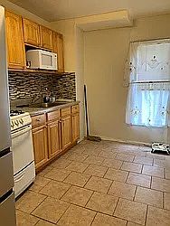 1st image of 2309 Pacific St #2