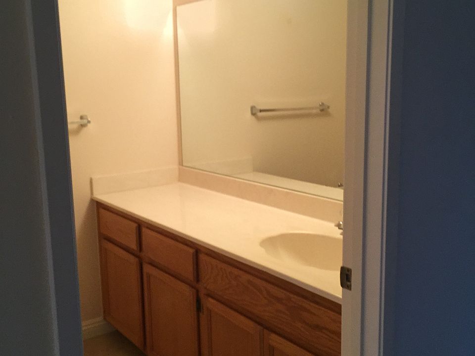 1st image of 3809 Carnegie Dr