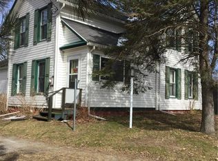 1955 Angling Rd, Lyndonville, NY 14098