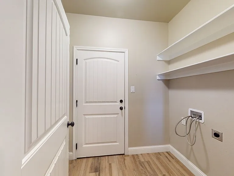 6017 Aurora Way — Photo 29