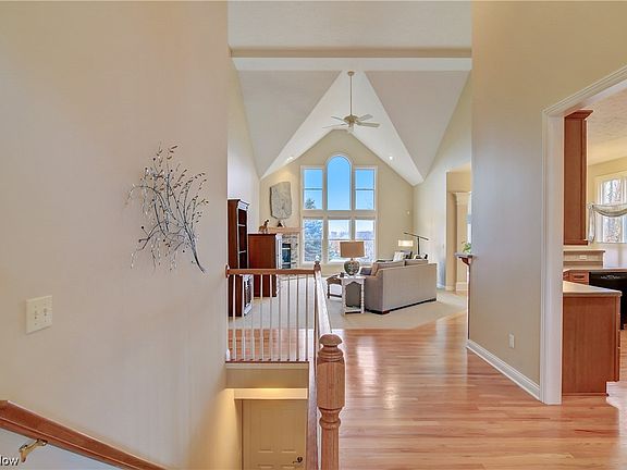 3rd image of 222 Prestwick Dr
