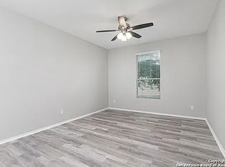 16222 Galloping Oak Knl, Selma, TX 78154