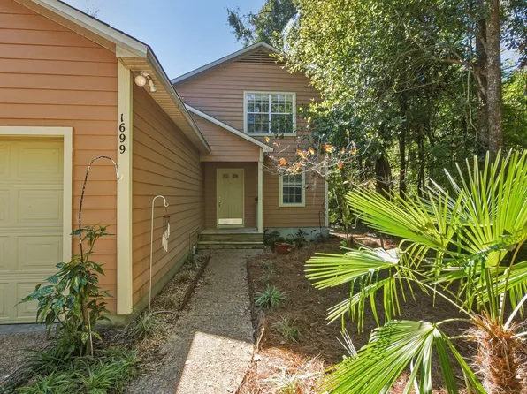 1699 Silverwood Dr, Tallahassee, FL 32301