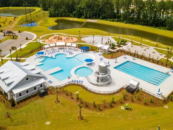 894 Long Bluff Rd, Summerville, SC 29486
