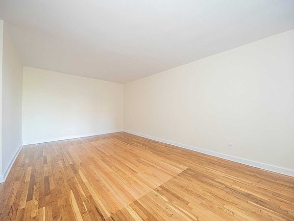 5th image of 6565 Wetherole St APT 2B
