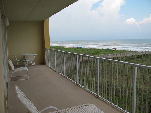 4th image of 340 Padre Blvd