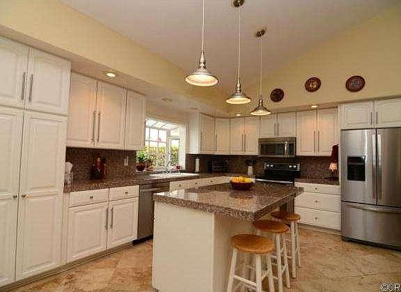 3rd image of 13431 Lowell Cir