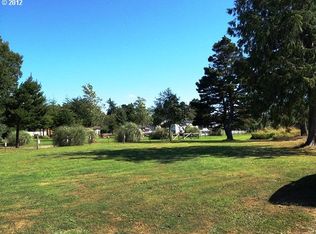 0 0 Park St, Bandon, OR 97411