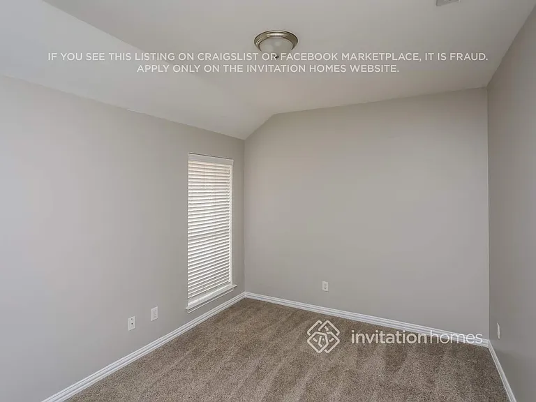 1014 Spinnaker Dr — Photo 9