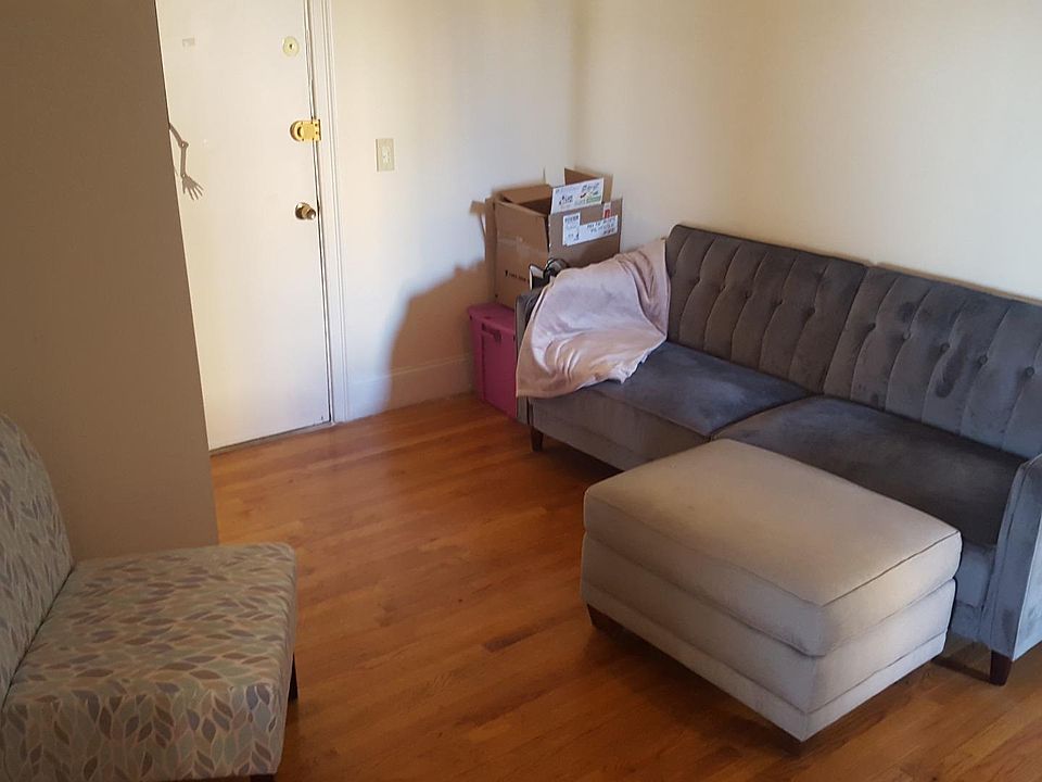 2nd image of 137 Peterborough St Unit 41