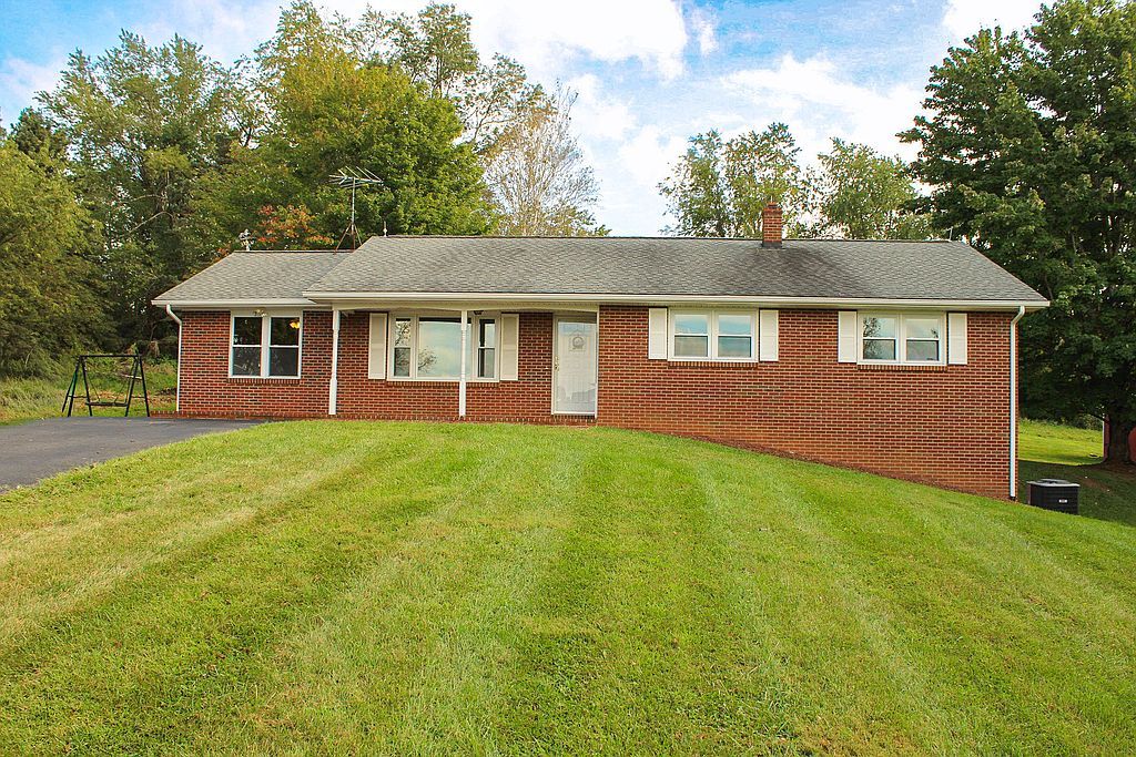 400 Ridgeview Rd NW - Property Image
