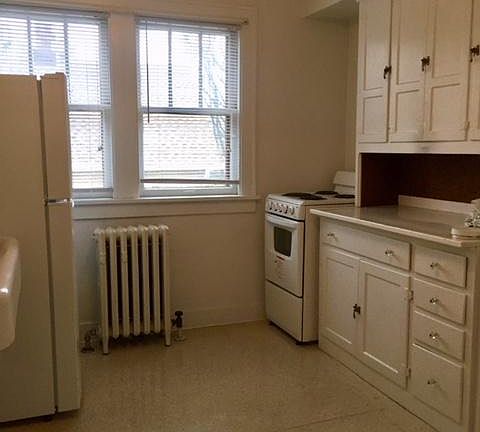 Kitchen with Appliances