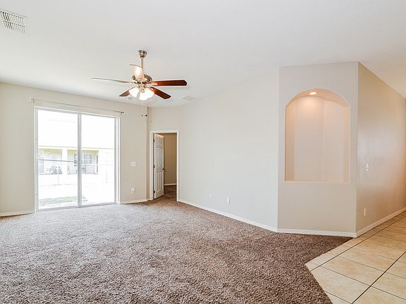 5th image of 184 Aurelia Ct