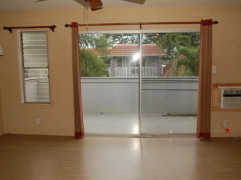 559 Keolu Dr — Photo 24