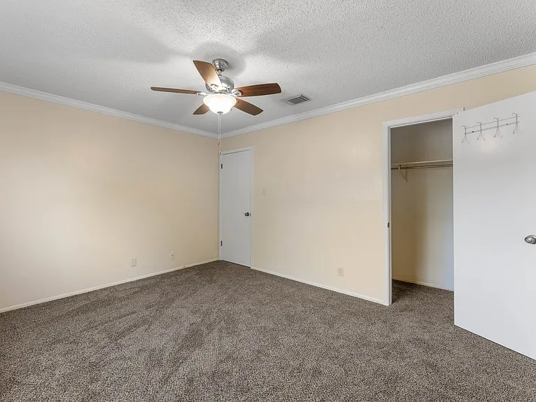 6863 Cypress Mist Dr — Photo 23