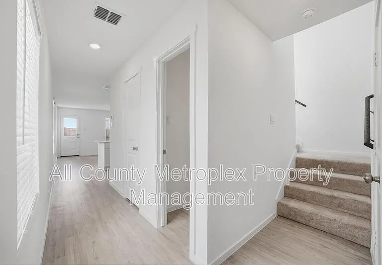 6225 Kingfisher Way — Photo 9