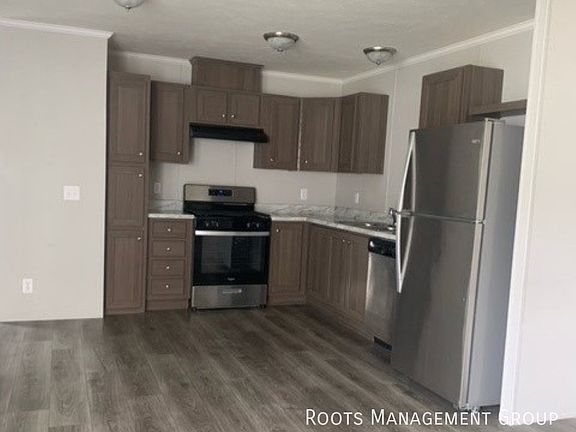 2nd image of 672 Remington St #3