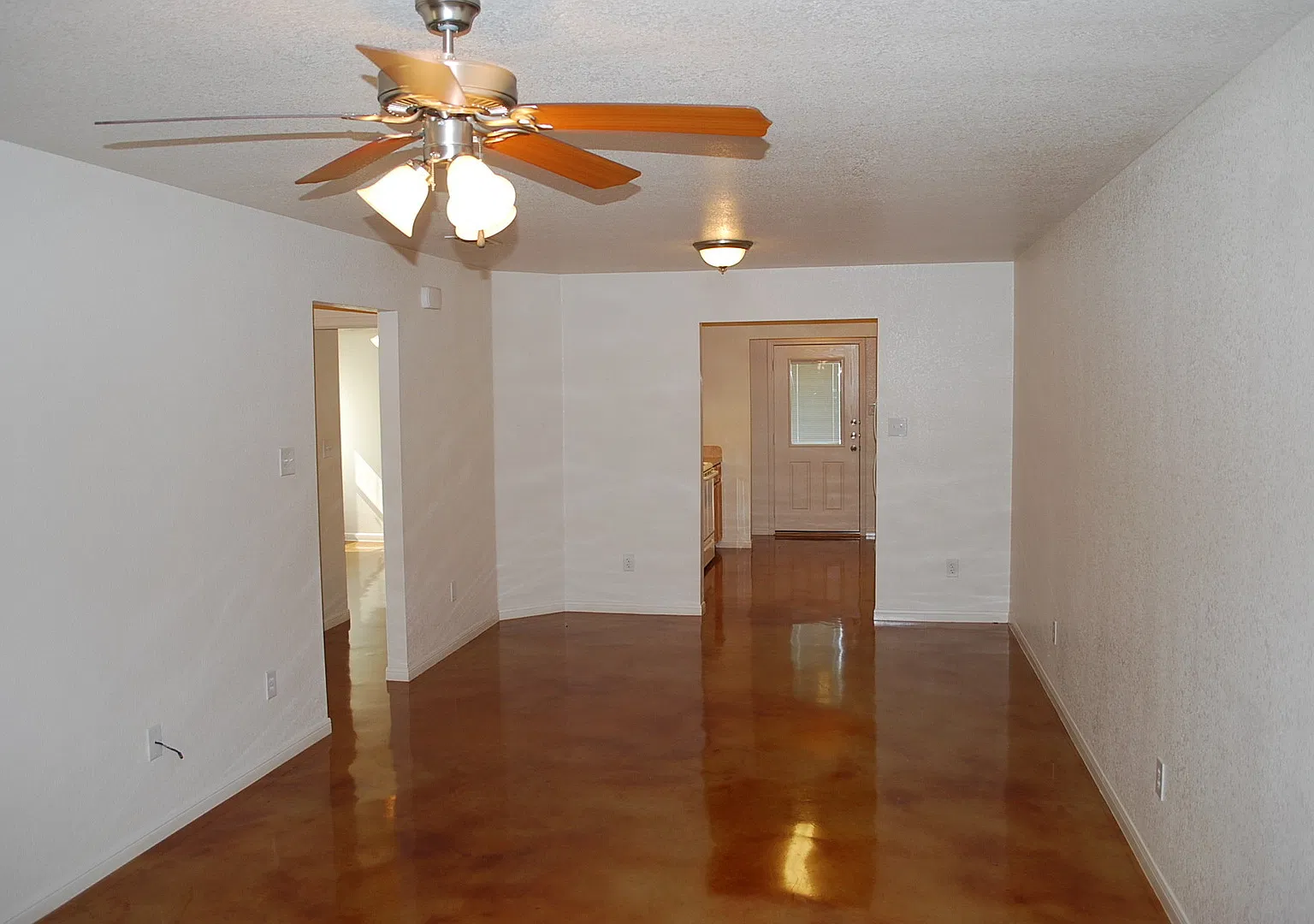 926 RW — Photo 3