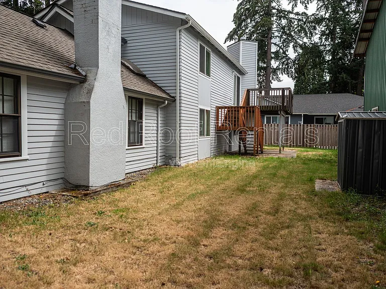 9620 Maple Ave SW — Photo 41