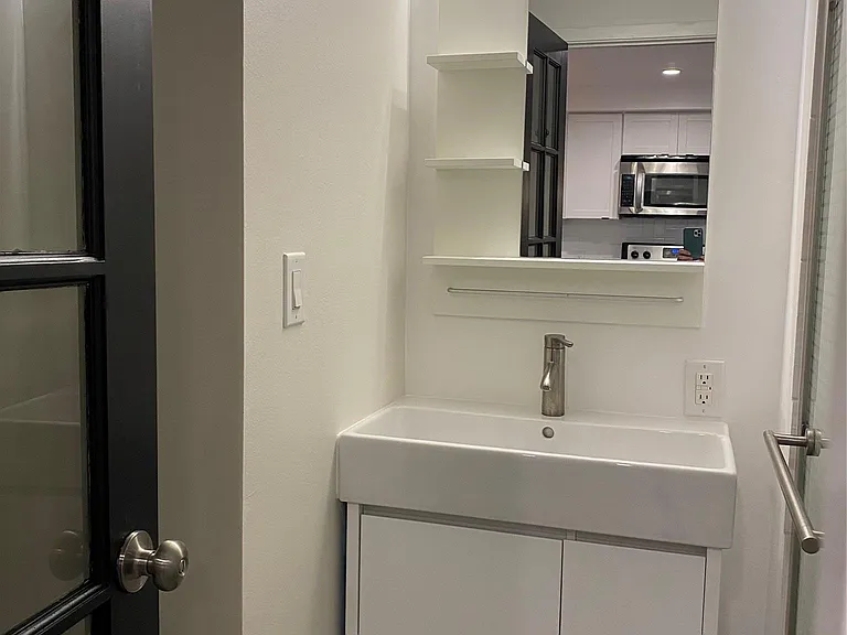 5802 Circulo Dr #4D — Photo 10