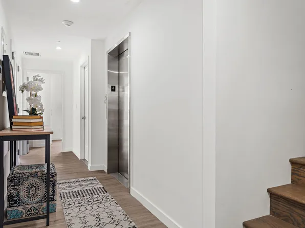 5-18 51st Avenue image 13 of 23