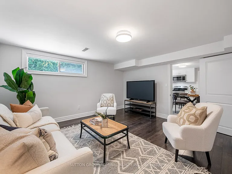 10 Terrydale Dr — Photo 13