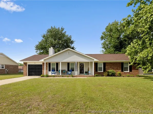 7686 Beverly Dr, Fayetteville, NC 28314