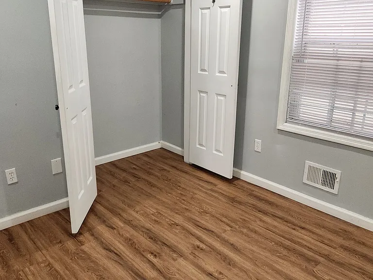 275 Garside St #1 — Photo 5
