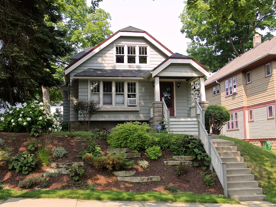 1st image of 3239 S Illinois Ave