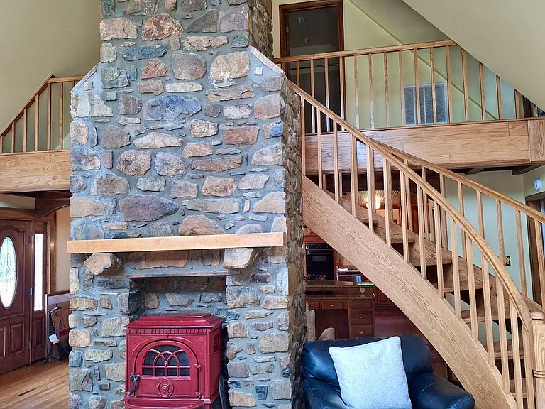 Knoll Run Ln — Photo 6