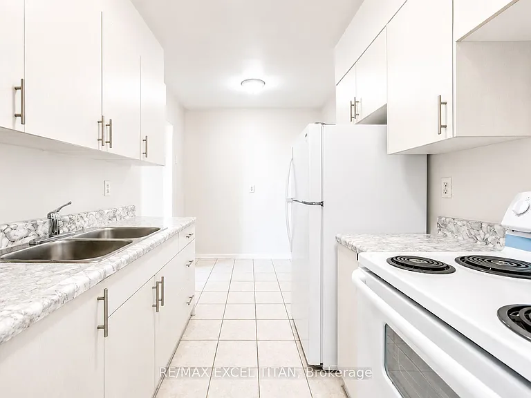 1385 Midland Ave #308 — Photo 21