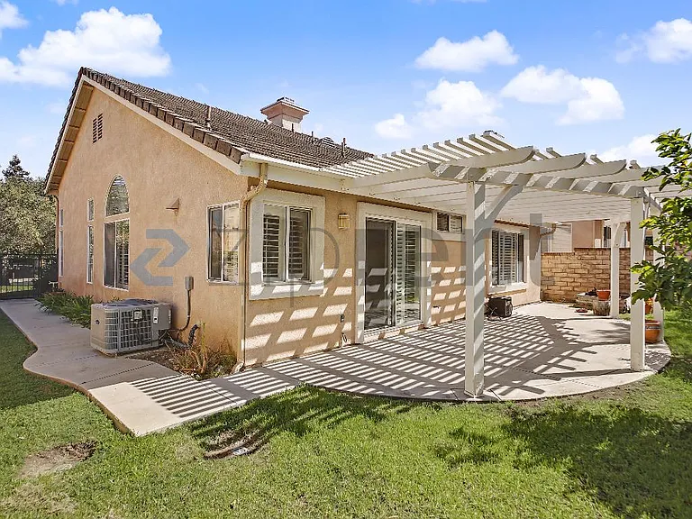 1477 Sappanwood Ave — Photo 7