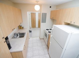 20 Pipeline Rd #310, Winnipeg, MB R2P0K1