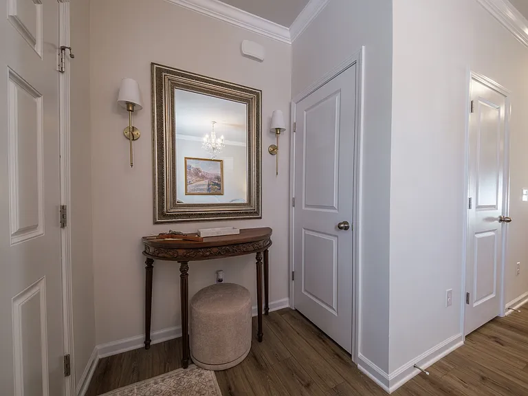 3160 N Hills Dr — Photo 7