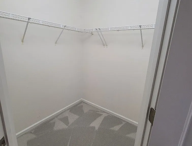 315 Robin Hood Rd — Photo 8