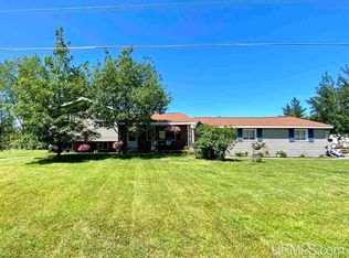 259 Kawbawgam Rd, Marquette, MI 49855