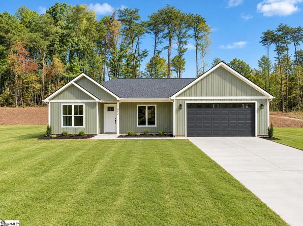 952 Tubbs Mountain Rd, Travelers Rest, SC 29690