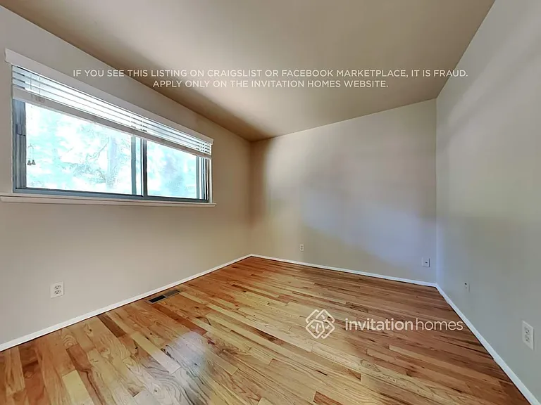 20812 25th Ave S — Photo 11