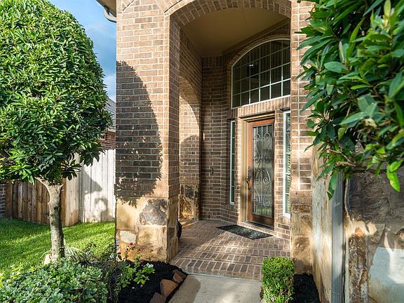 5th image of 17910 Winkler Willow Ct