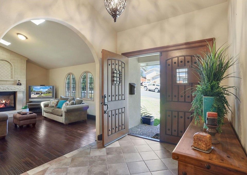 1st image of 5702 San Carlos Way