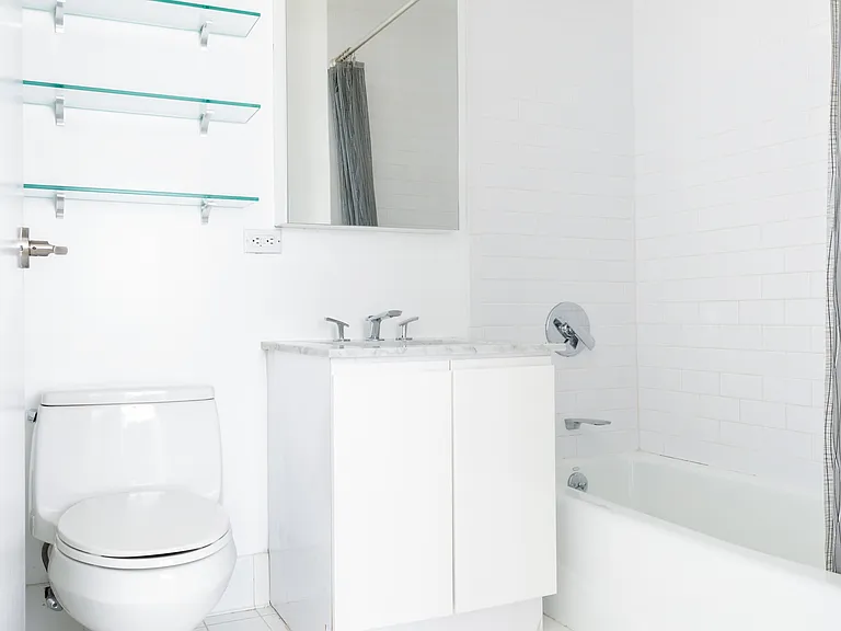 322 W 57th St #37B — Photo 7