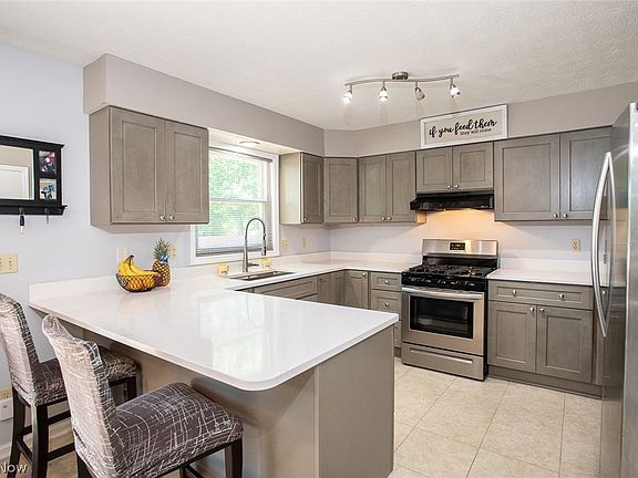 3rd image of 14155 Crystal Creek Dr