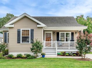 412 Hollywood Rd, Villas, NJ 08251