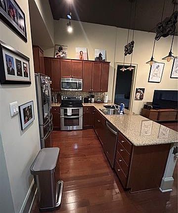3rd image of 1201 Canal St APT 359