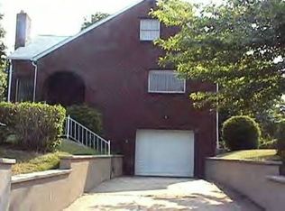 181 Chapel Rd, Wheeling, WV 26003