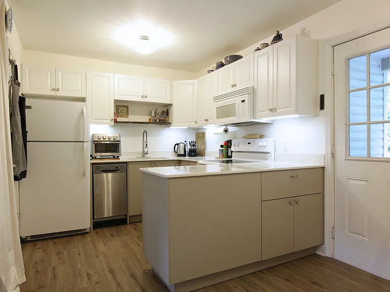 645 Lischey Ave — Photo 24