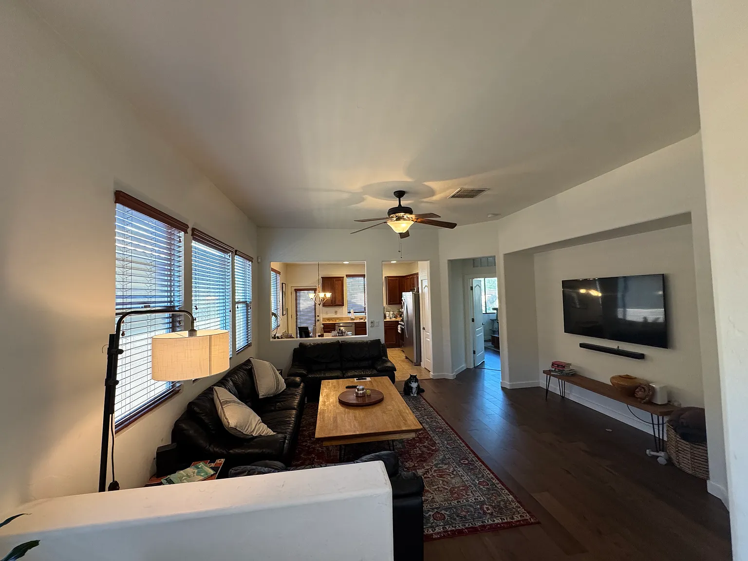 3 bed, 1226 sqft, $1,950 — Photo 3