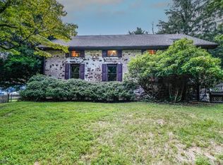 248 W Upper Ferry Rd, Ewing, NJ 08628
