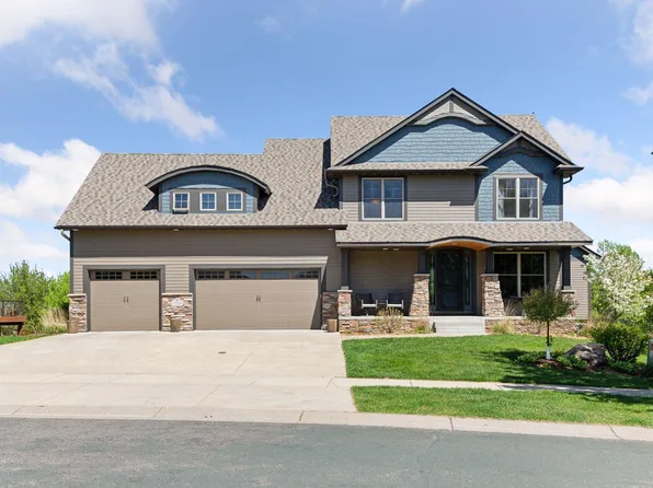 7324 Stage Coach Trl, Lino Lakes, MN 55014